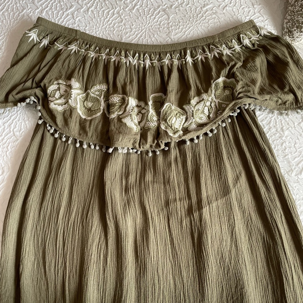 off the shoulder top from francesca’s collections